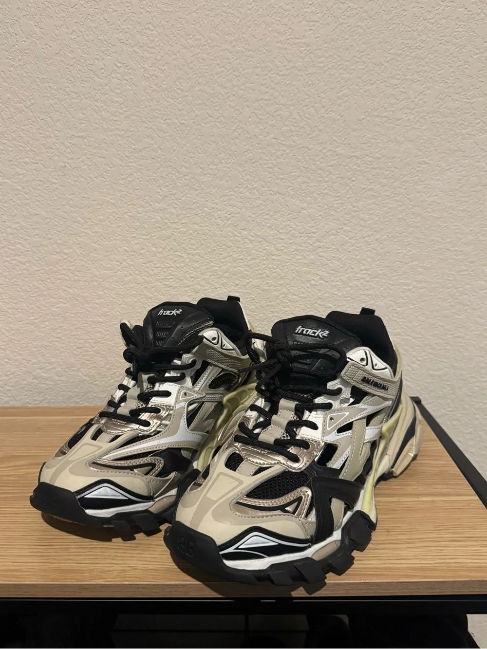 balenciaga track 2s